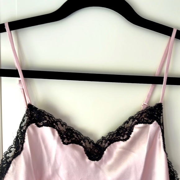 VICTORIA’S SECRET. XS Light Pink with Black Trim. Good condition. - Picture 2 of 6